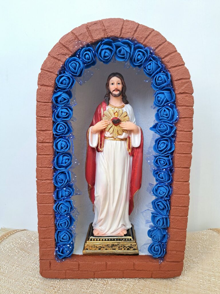 Serce Pana Jezusa Kapliczka imitacja cegły