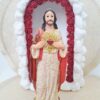 Kapliczka większa-kamień biały, z figurką Najświętszego Serca Pana Jezusa- zdobiona