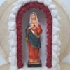Kapliczka większa- biały kamień- z figurką Niepokalanego Serca Maryi